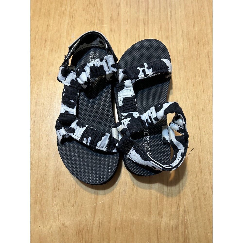 Olivia Miller Women's Sandals Size 6 Cow Print Teva Style Shoe